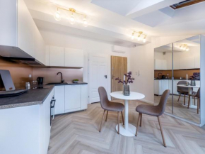 Apartament Długa 82
